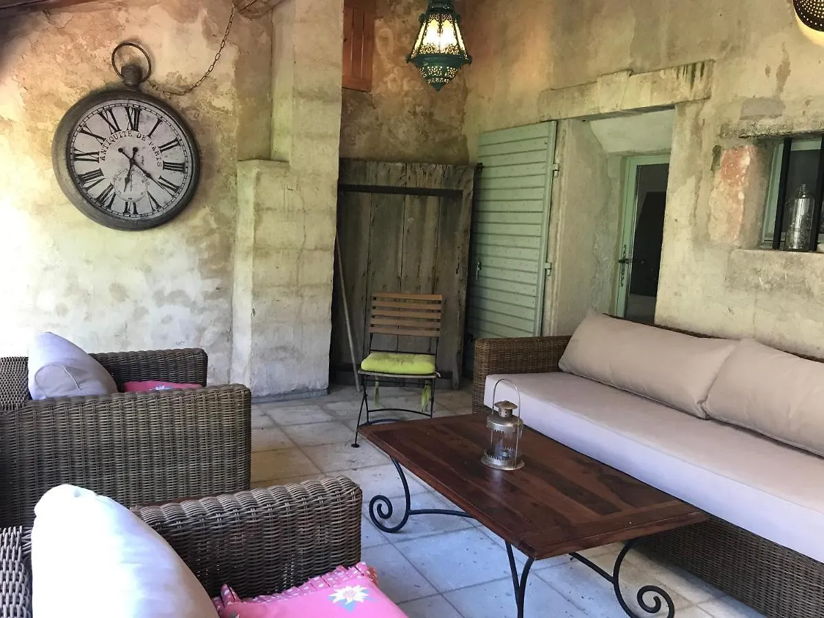 Le Mas Jasmins Menerbes Bed & Breakfast